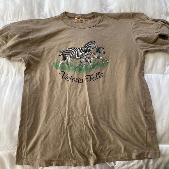 Victoria Falls Zimbabwe GO WILD Light Brown T-Shirt with Zebra Womena Size XL - Picture 1 of 5